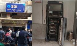 Bold ATM Heist: Thieves Escape with Rs 10 Lakh
								