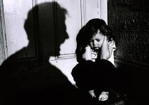 How adult loneliness is related to childhood trauma?
								