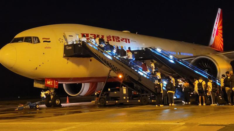 India team to parade on an open bus and meet with the PM