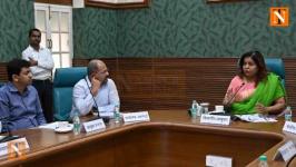 Divisional Commissioner Reviews Preparations for PM Modi’s Events
								