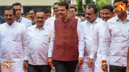 CM Fadnavis Arrives in Nagpur; Relaxations Revoked, Curfew Still in Force
								