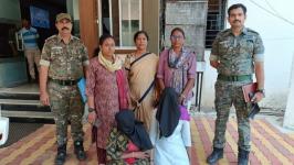 Two Women Arrested for Poisoning Five Family Members in Gadchiroli
								
