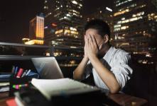 Working all Night can Alter your Biological Clock Making you Sick
								
