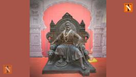 Tension in Lakadganj as Suspected Beef Found Near Shivaji Statue; Protests Erupt
								