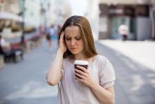 Effects of Coffee in migraine pain
								