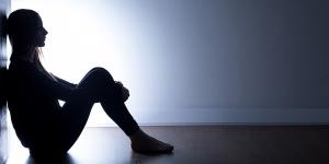 Young Married Woman Takes Her Life in Mysterious Circumstances
								