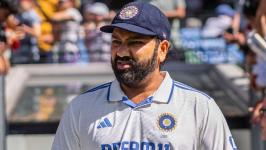 Rohit Sharma should've been in playing 11 says Kaif
								