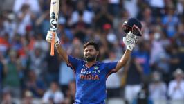 Against Bangladesh test match, Rishabh Pant rejoins the Indian Team
								
