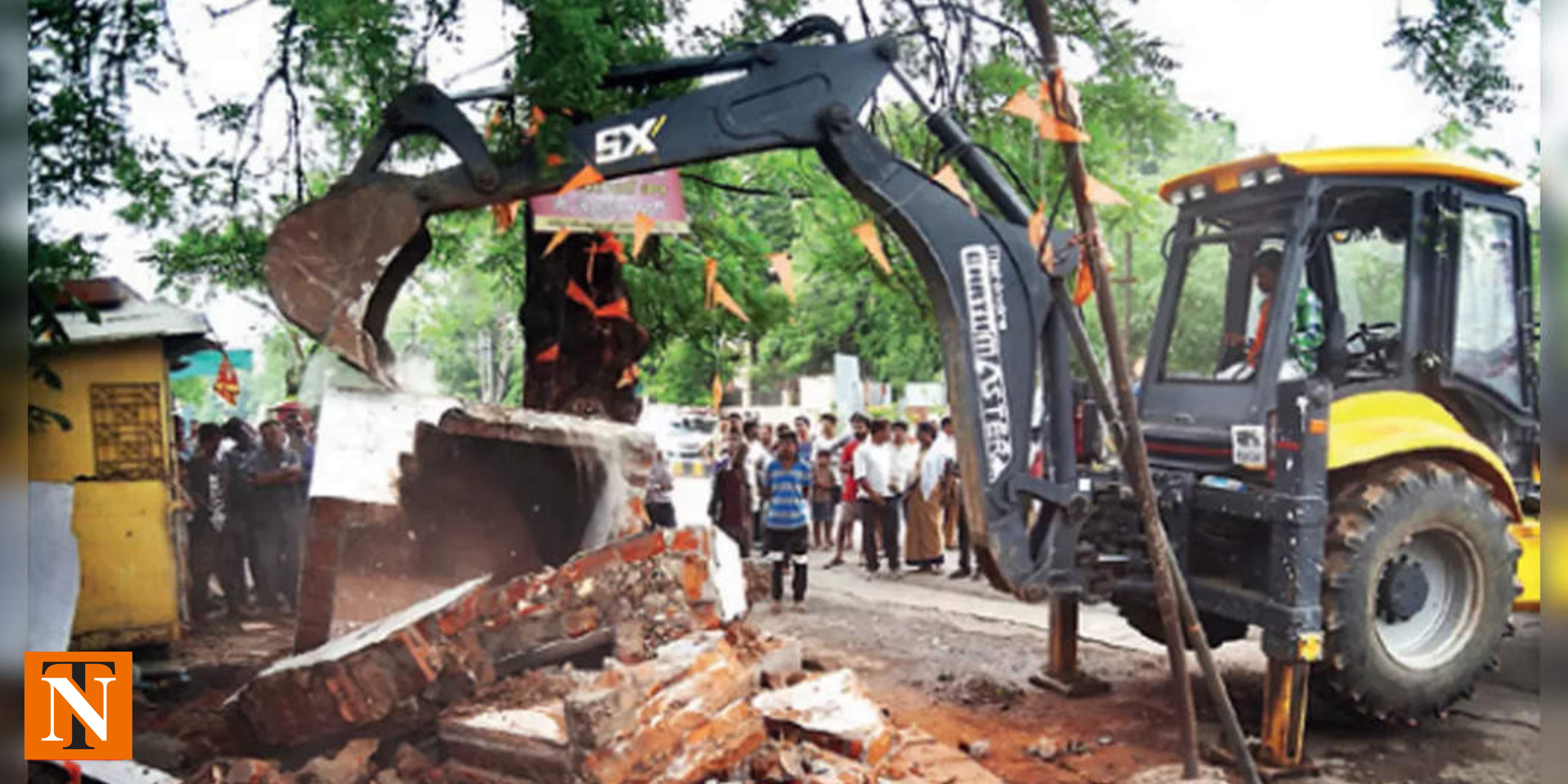 NMC Faces Criticism for Incomplete Demolition of Unauthorized Constructions in Nagpur